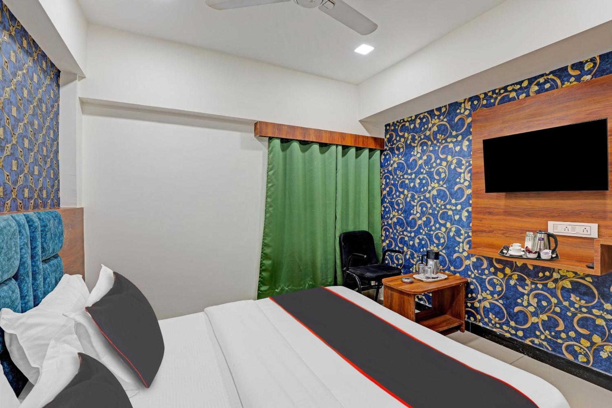 Capital O Bhavya Villa Ahmedabad Eksteriør bilde